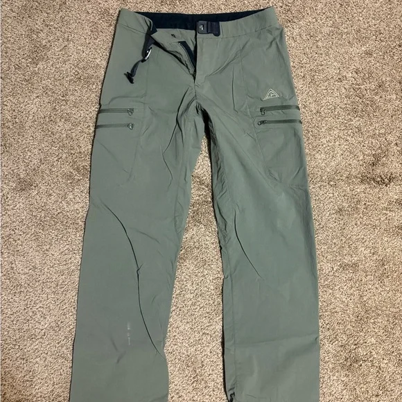 Arc'teryx Women’s Pants - Picture 1 of 7